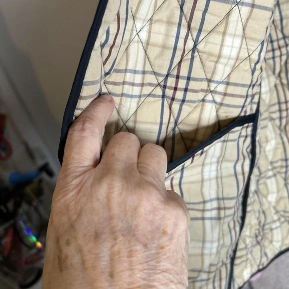 LL. Bean Women's Navy Quilted Equestrian Barn Riding Jacket with Plaid Lining XL - Picture 8 of 13